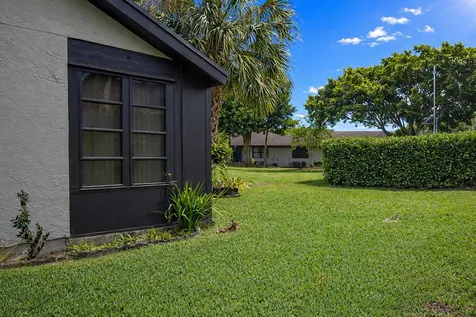 379 Ottawa Court Royal Palm Beach FL 33411
