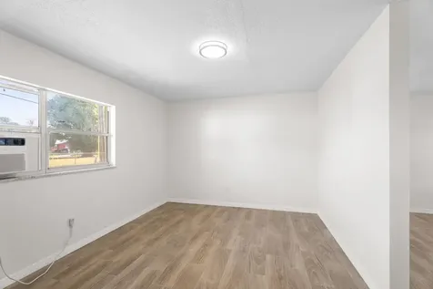 303 Essex Drive Fort Pierce FL 34946