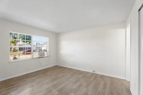 303 Essex Drive Fort Pierce FL 34946