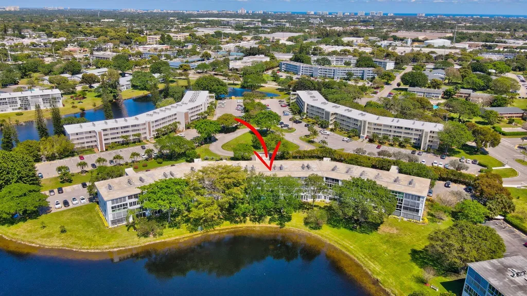 2051 Cambridge C Deerfield Beach FL 33442