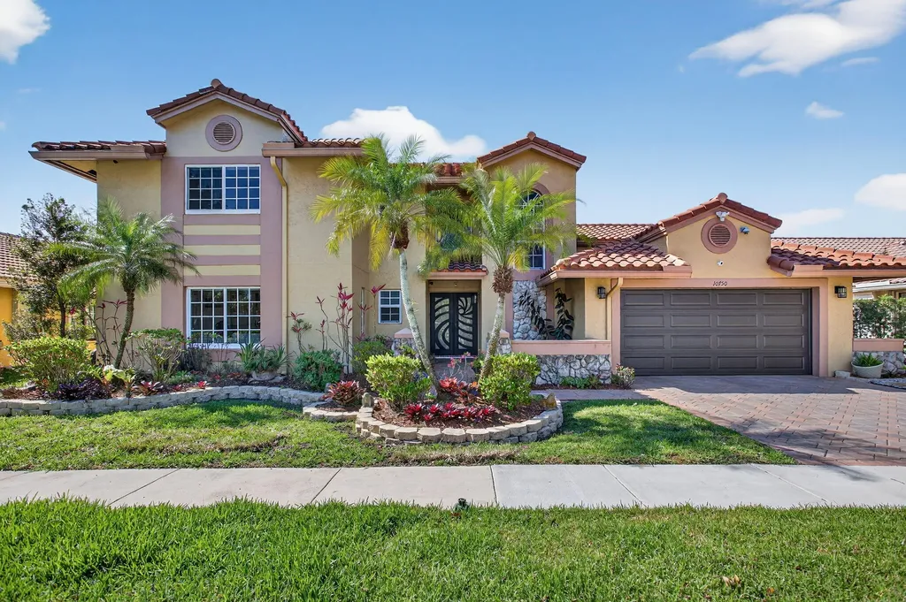 10750 NW 18th Place Plantation FL 33322