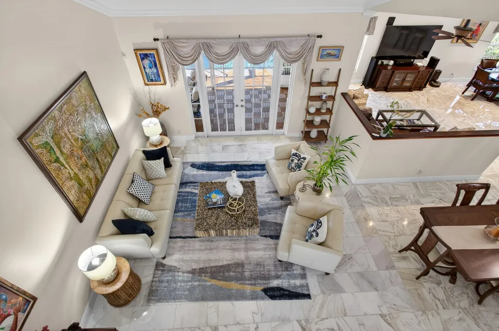 10750 NW 18th Place Plantation FL 33322