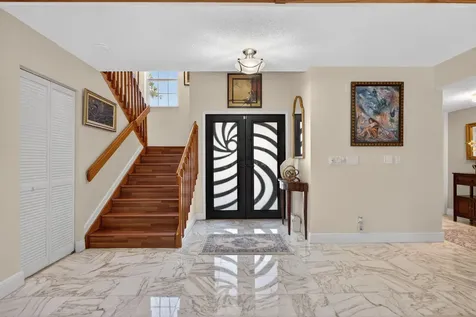 10750 NW 18th Place Plantation FL 33322