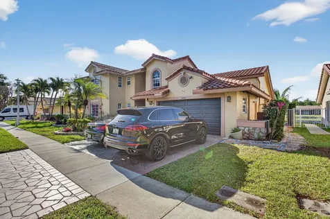 10750 NW 18th Place Plantation FL 33322