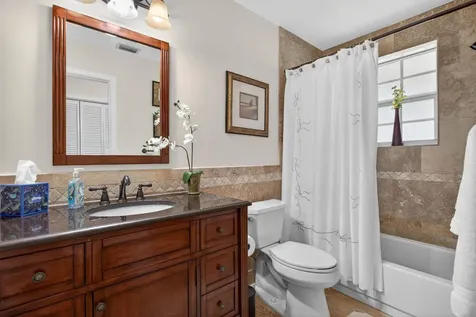 10750 NW 18th Place Plantation FL 33322