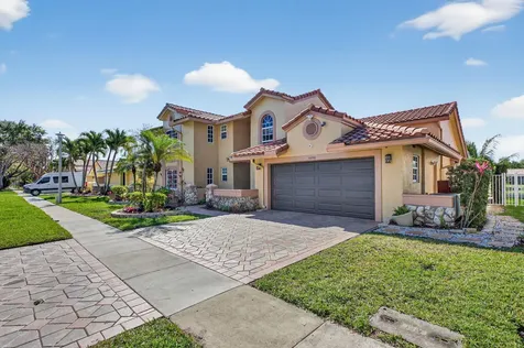 10750 NW 18th Place Plantation FL 33322