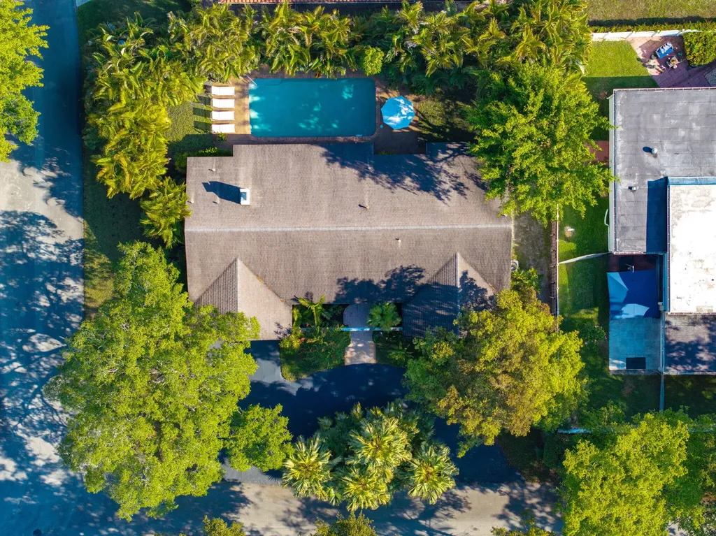 8730 Lake Dasha Terrace Plantation FL 33324