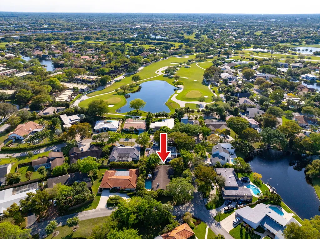 8730 Lake Dasha Terrace Plantation FL 33324