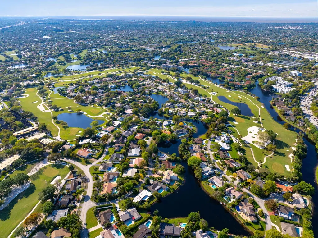 8730 Lake Dasha Terrace Plantation FL 33324