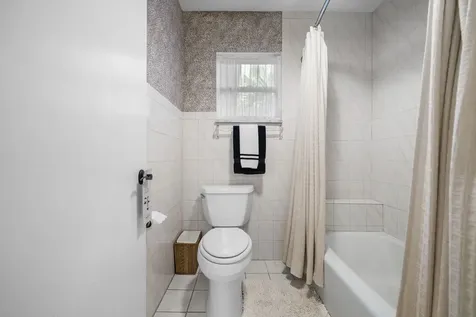 8730 Lake Dasha Terrace Plantation FL 33324