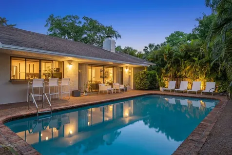 8730 Lake Dasha Terrace Plantation FL 33324
