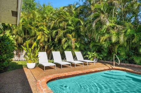 8730 Lake Dasha Terrace Plantation FL 33324