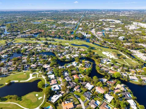 8730 Lake Dasha Terrace Plantation FL 33324