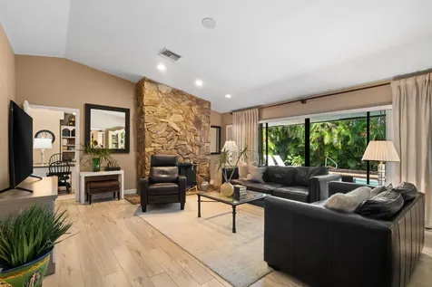 8730 Lake Dasha Terrace Plantation FL 33324