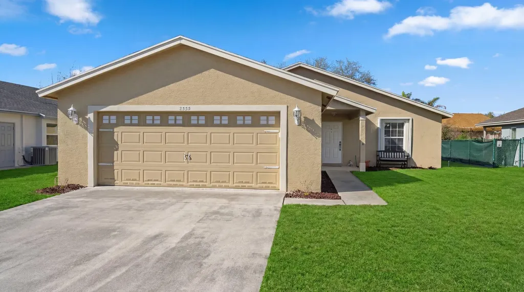 2553 SW Regency Road Stuart FL 34997