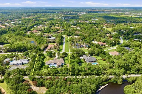 8245 SE Country Estates Way Jupiter FL 33458