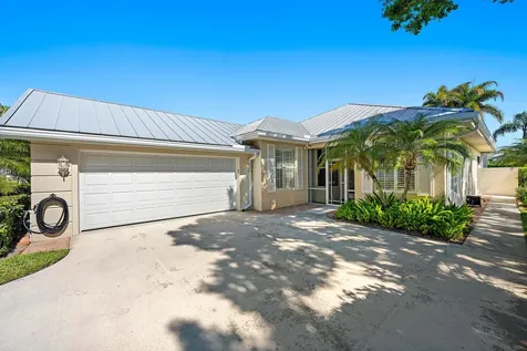 2215 SW Mayflower Drive Palm City FL 34990
