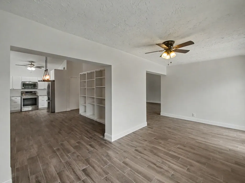 8411 White Egret Way Lake Worth FL 33467