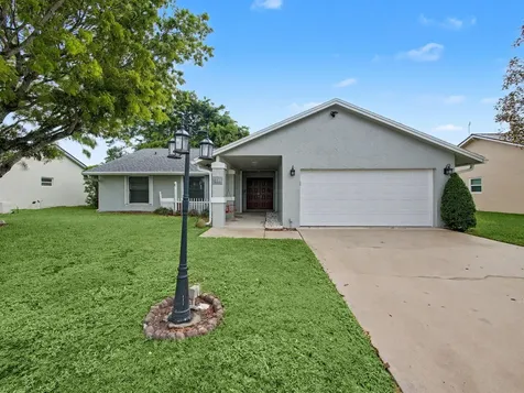 8411 White Egret Way Lake Worth FL 33467