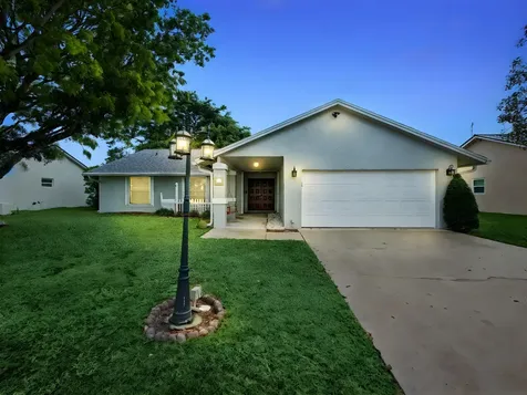 8411 White Egret Way Lake Worth FL 33467