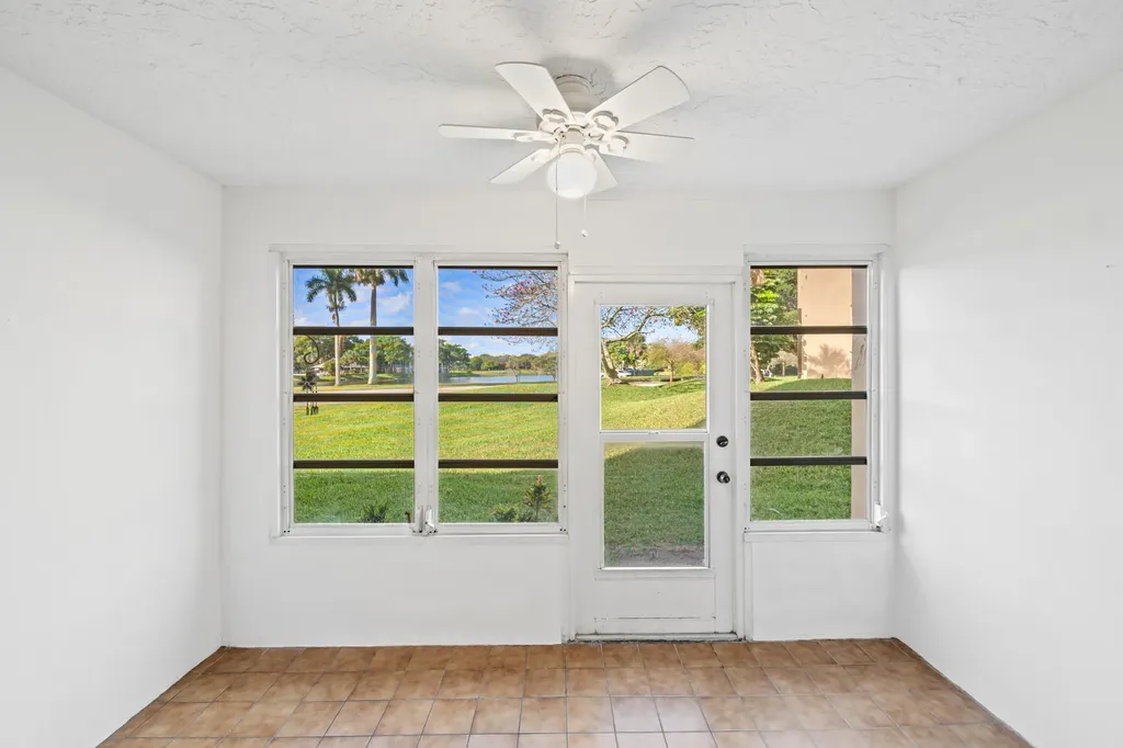 9480 Tangerine Place Davie FL 33324