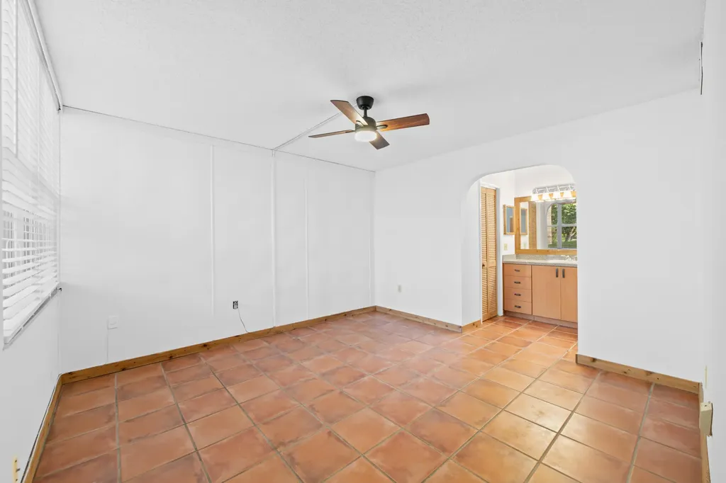 9480 Tangerine Place Davie FL 33324