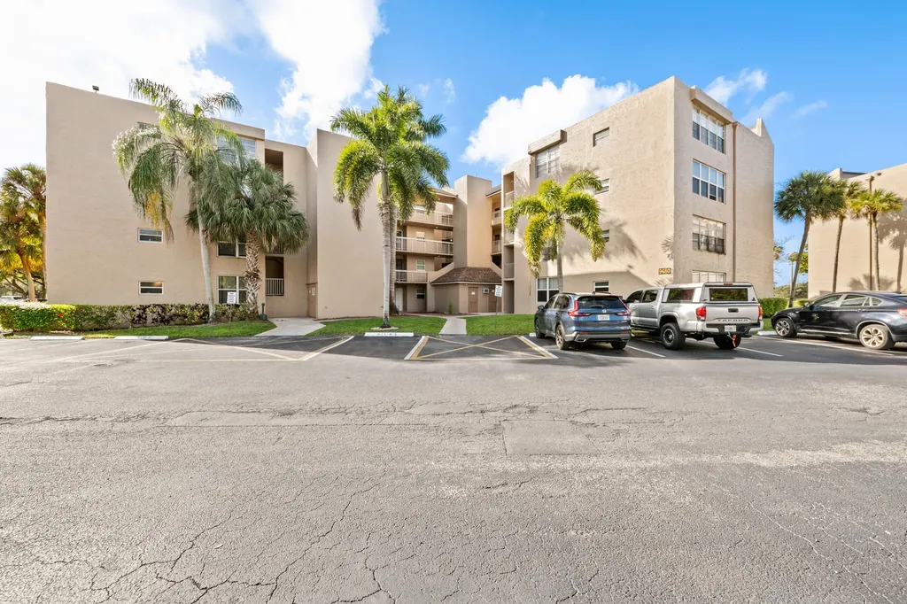 9480 Tangerine Place Davie FL 33324