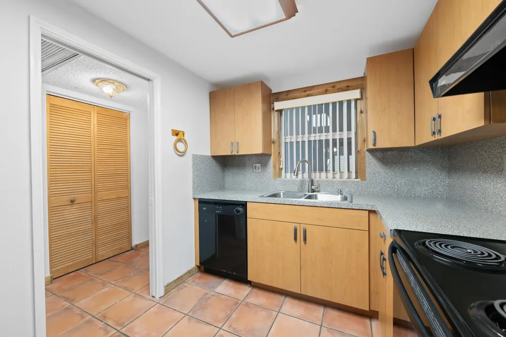 9480 Tangerine Place Davie FL 33324