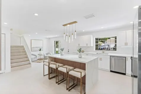 301 NW 78th Terrace Plantation FL 33324