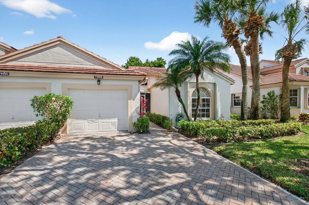 14492 Via Royale Delray Beach FL 33446