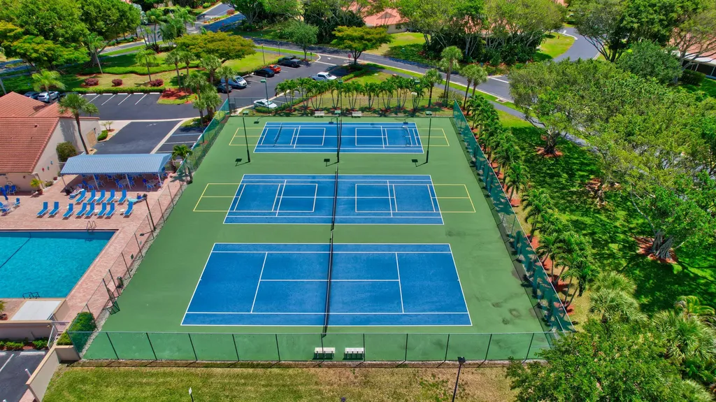 14492 Via Royale Delray Beach FL 33446