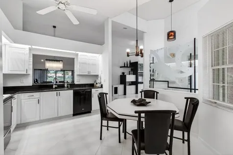 14492 Via Royale Delray Beach FL 33446