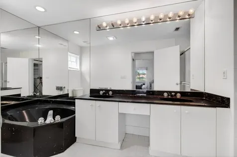 14492 Via Royale Delray Beach FL 33446
