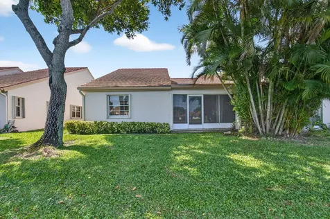 14492 Via Royale Delray Beach FL 33446
