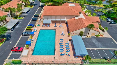 14492 Via Royale Delray Beach FL 33446