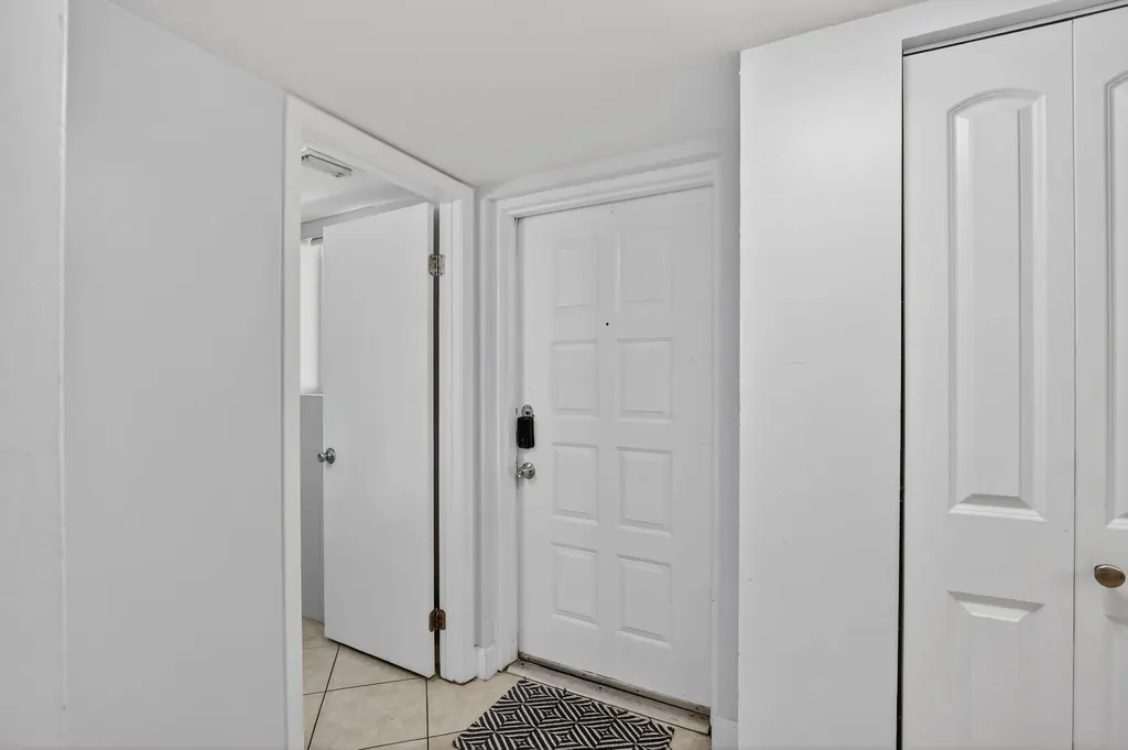 807 NW 91st Terrace NW Plantation FL 33324