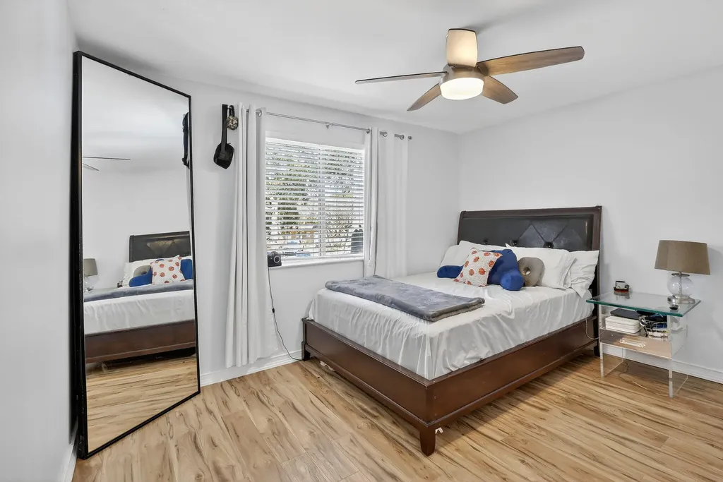 807 NW 91st Terrace NW Plantation FL 33324