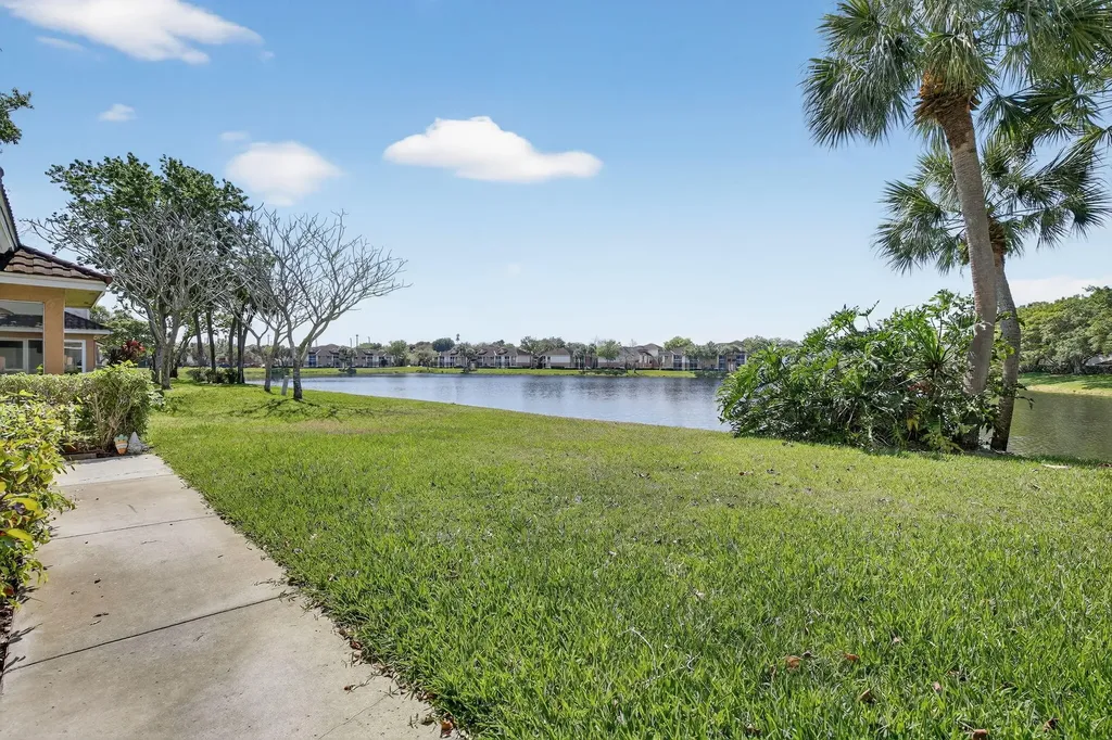 807 NW 91st Terrace NW Plantation FL 33324