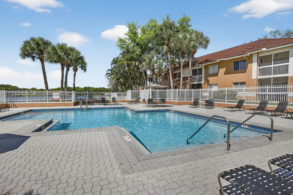 807 NW 91st Terrace NW Plantation FL 33324