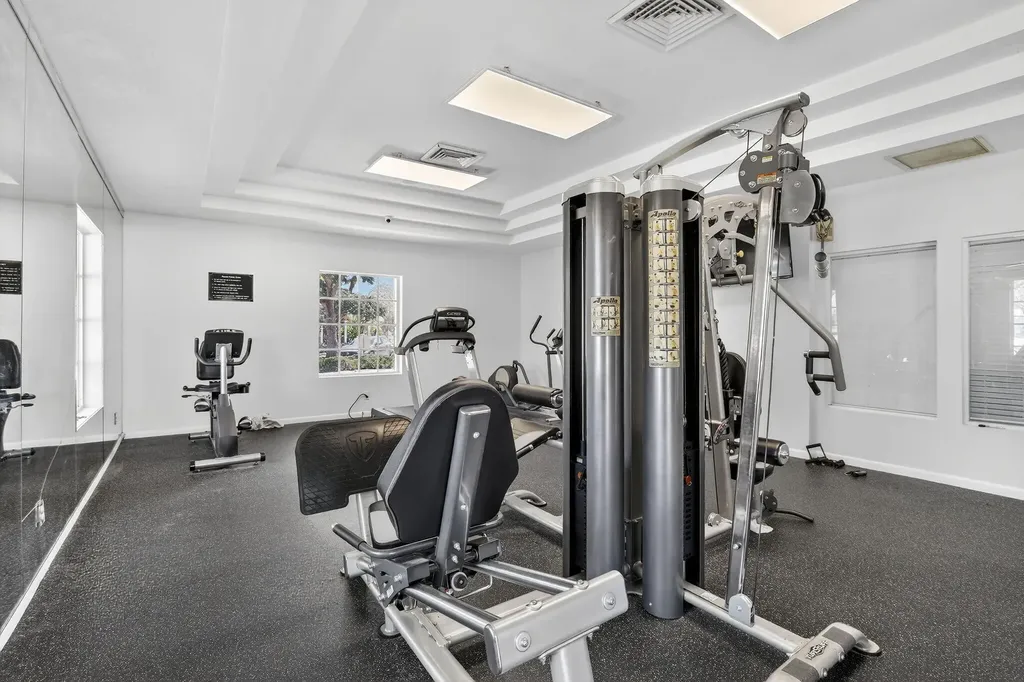 807 NW 91st Terrace NW Plantation FL 33324