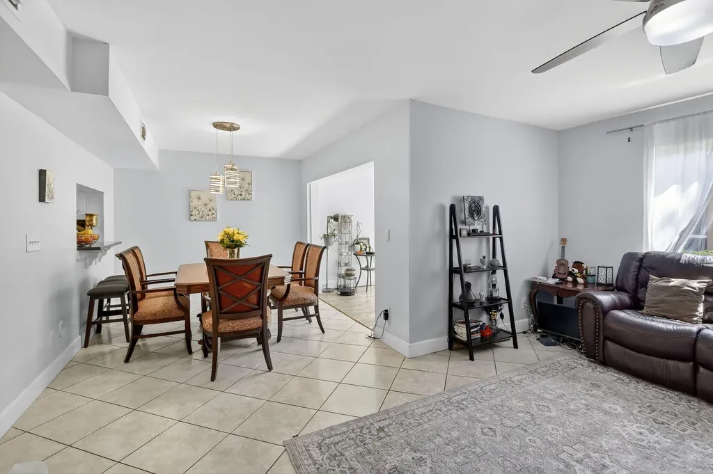 807 NW 91st Terrace NW Plantation FL 33324