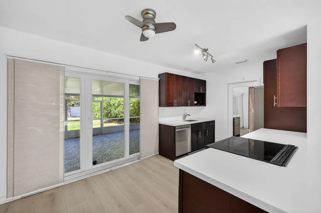 1029 NE 9th Avenue Fort Lauderdale FL 33304