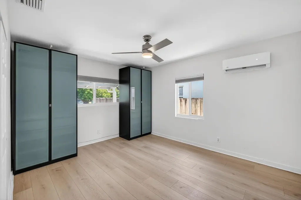 1029 NE 9th Avenue Fort Lauderdale FL 33304