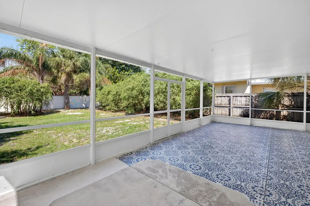 1029 NE 9th Avenue Fort Lauderdale FL 33304