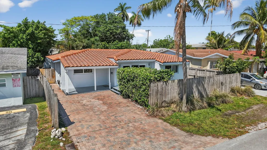 1029 NE 9th Avenue Fort Lauderdale FL 33304