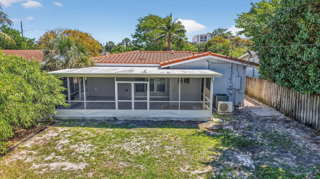1029 NE 9th Avenue Fort Lauderdale FL 33304