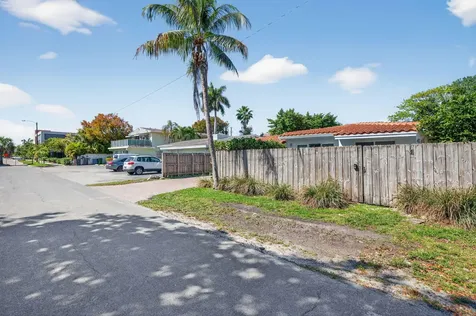 1029 NE 9th Avenue Fort Lauderdale FL 33304
