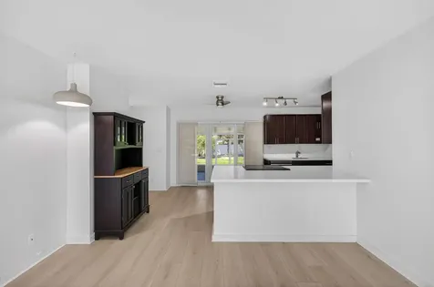 1029 NE 9th Avenue Fort Lauderdale FL 33304