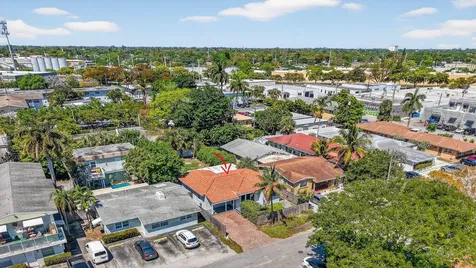 1029 NE 9th Avenue Fort Lauderdale FL 33304