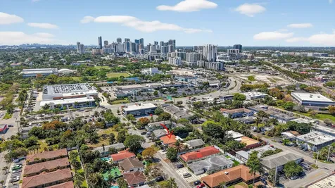 1029 NE 9th Avenue Fort Lauderdale FL 33304